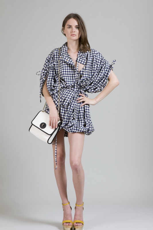 Stella McCartney 10ĸDƬ