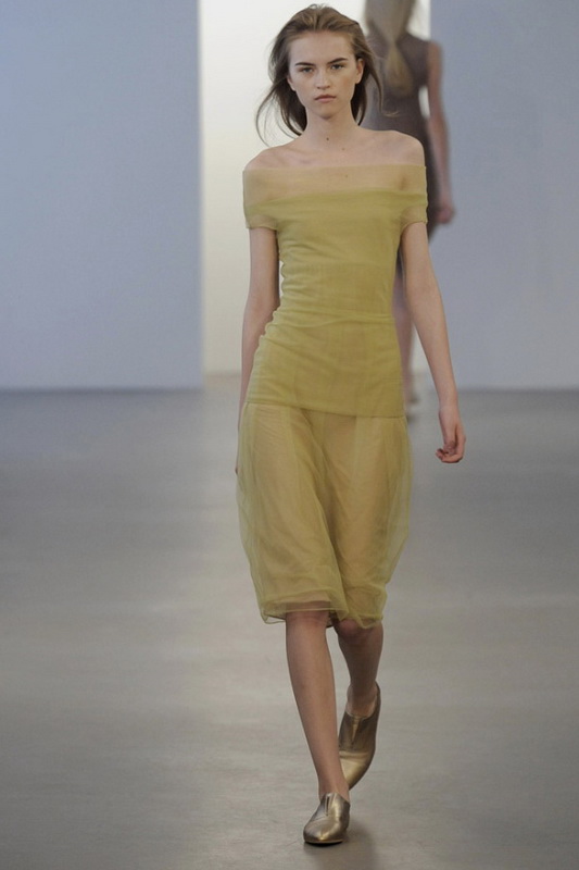 Calvin Klein 10ĸDƬ