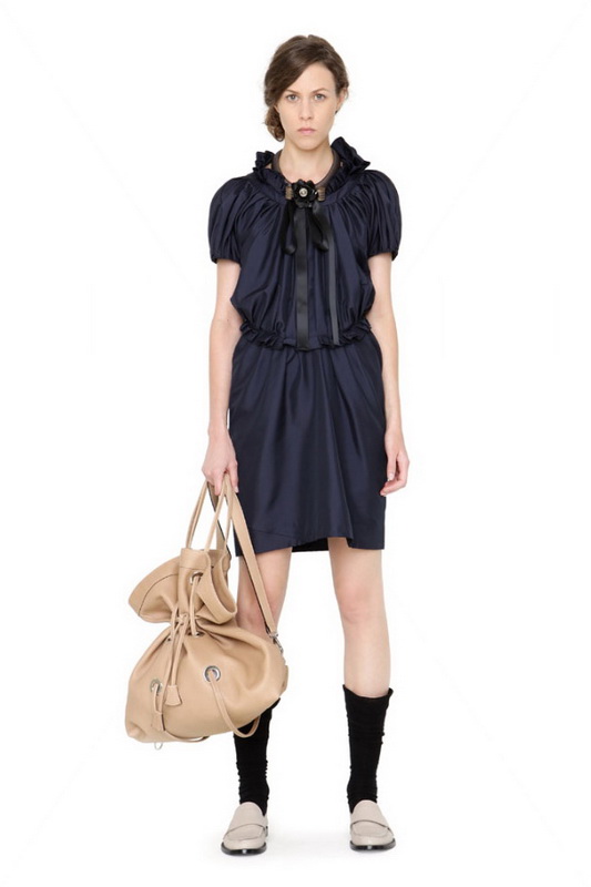 Marni 10ĸDƬ
