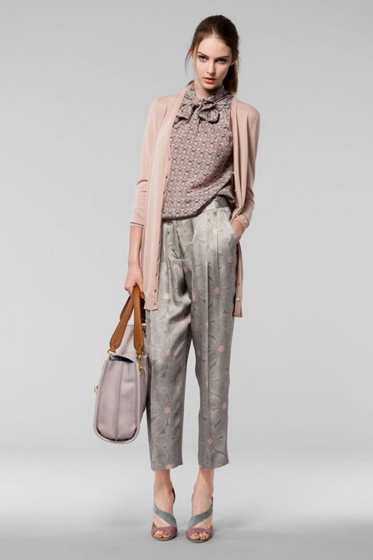 Moschino 10ĸDƬ