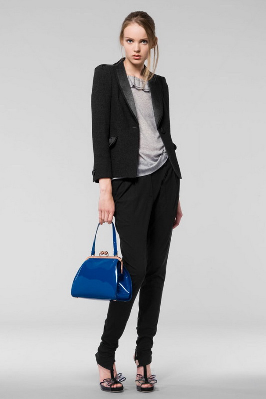 Moschino 10ĸDƬ
