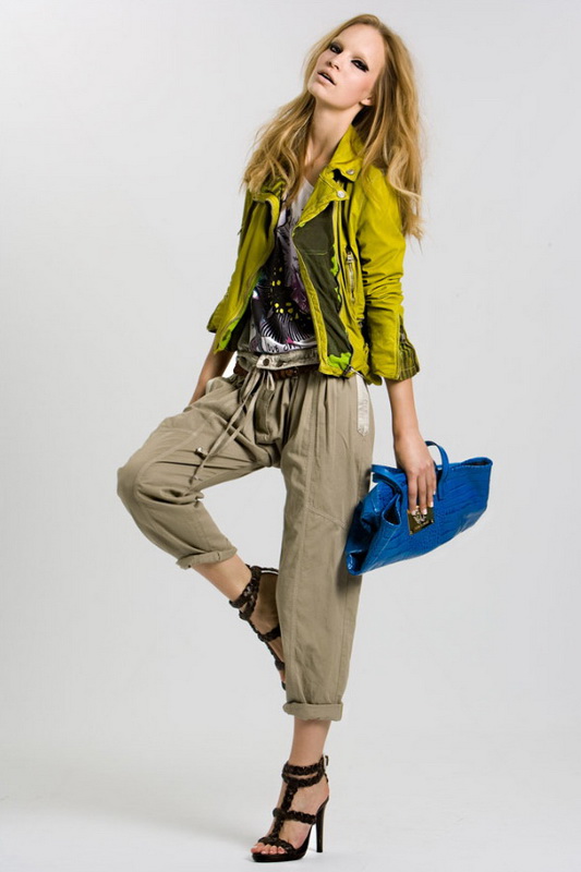 Roberto Cavalli 10ĸDƬ
