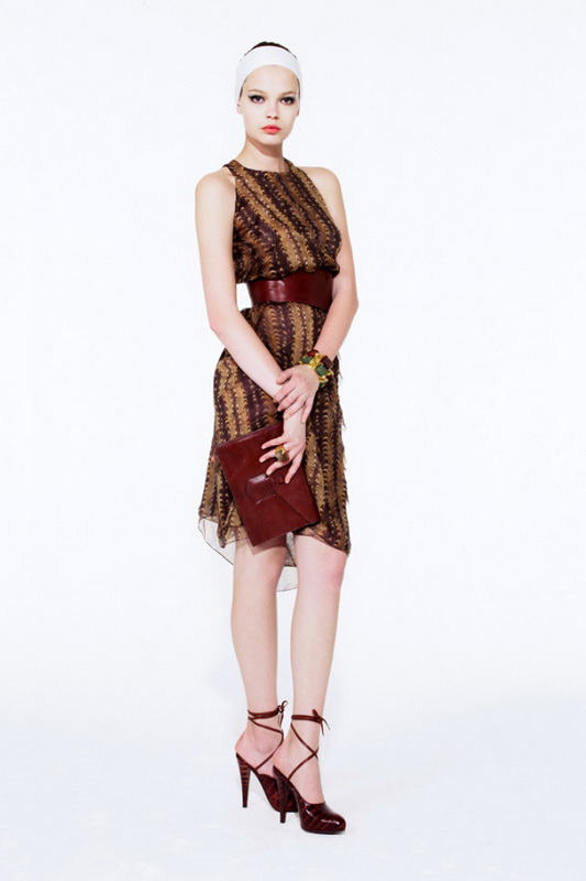 Yves Saint Laurent 10ĸDƬ