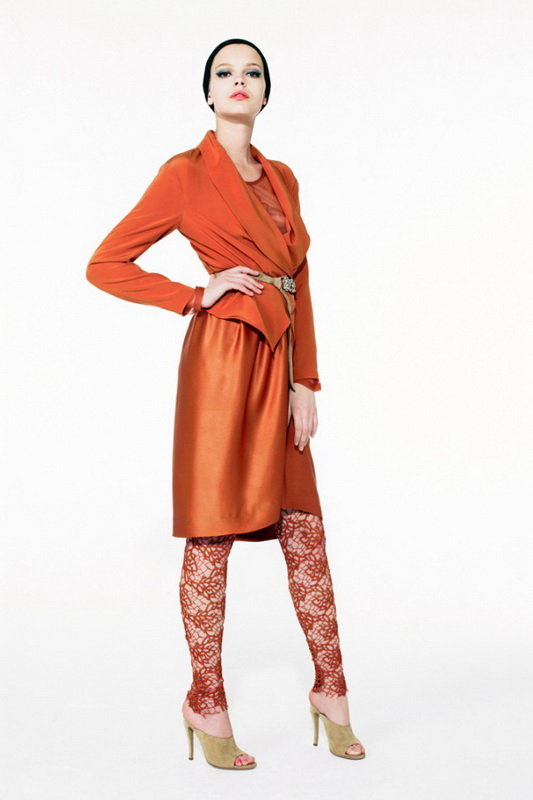Yves Saint Laurent 10ĸDƬ