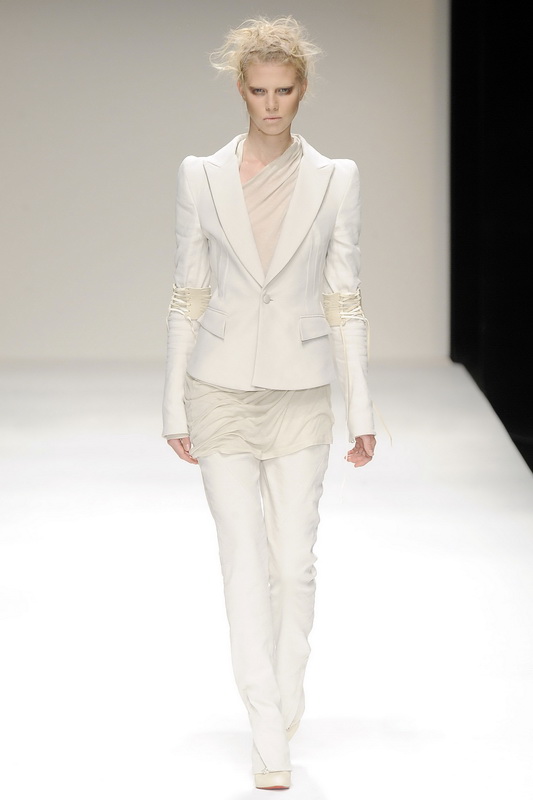 Todd Lynn 10春夏