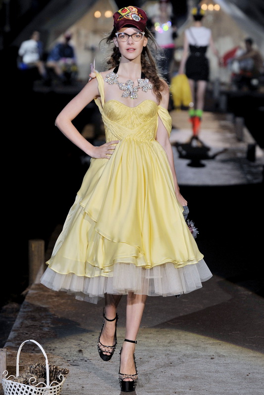 Dsquared 2 10ĸDƬ