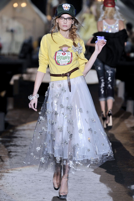 Dsquared 2 10ĸDƬ