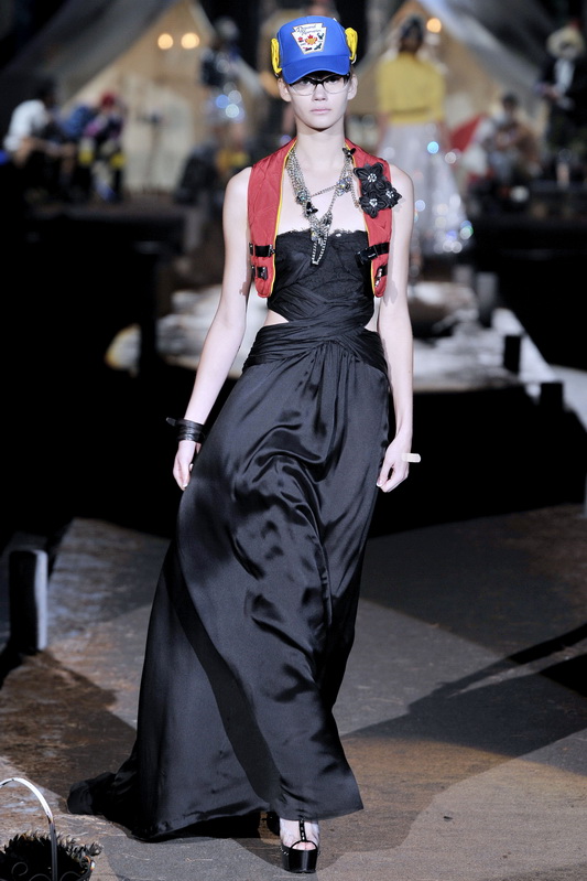 Dsquared 2 10ĸDƬ