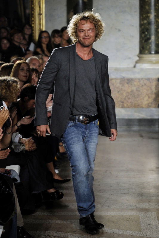 Emilio Pucci 10ĸDƬ