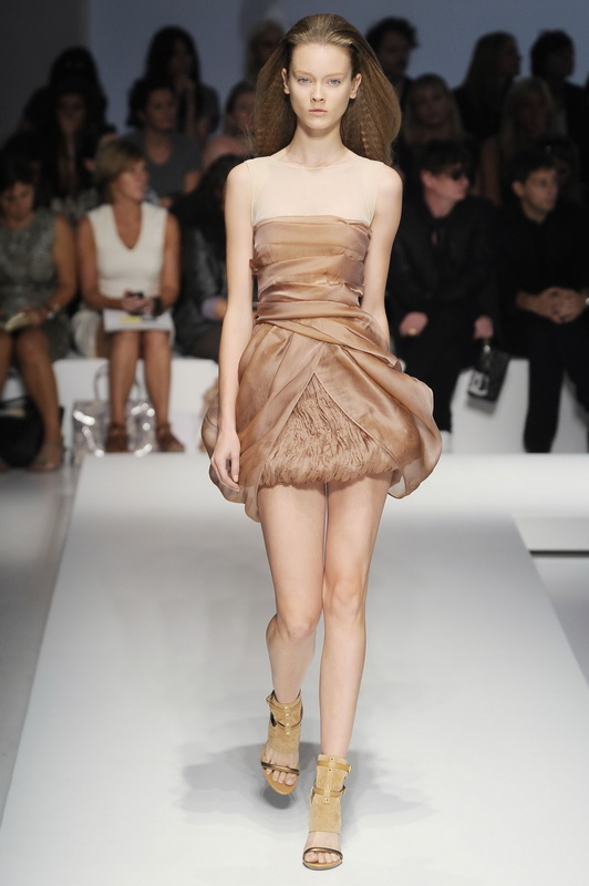 Gianfranco Ferre 10ĸDƬ