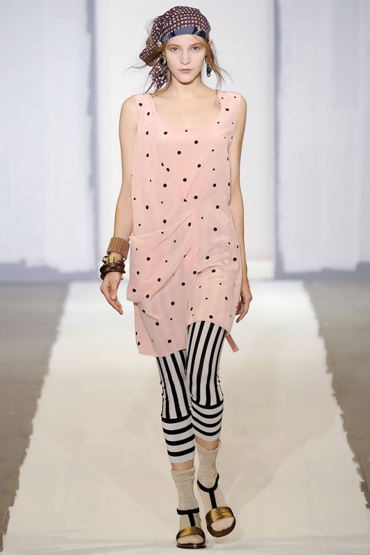 Marni 10ĸDƬ