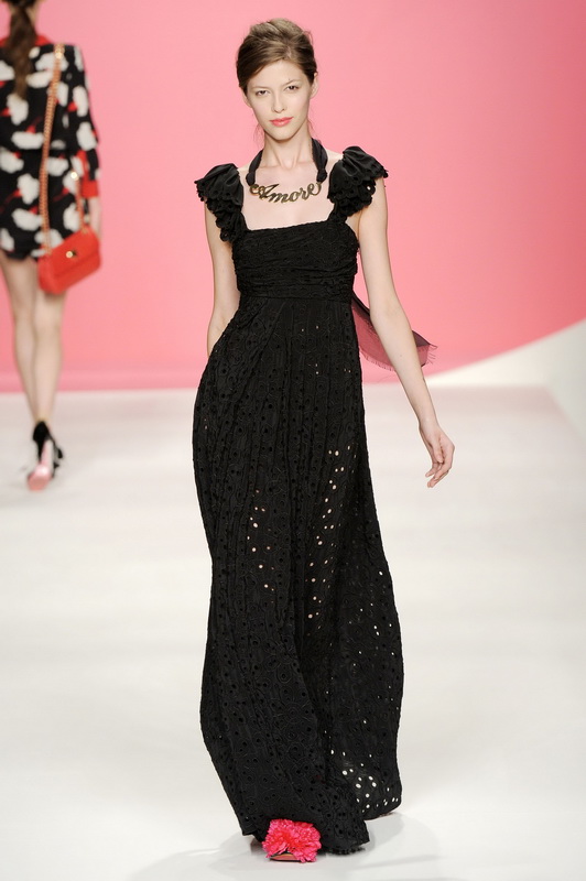 Moschino - Cheap & Chic 10ĸDƬ