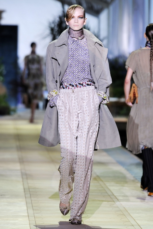 Roberto Cavalli 10ĸDƬ