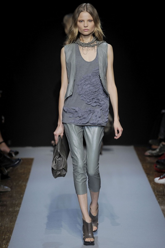Costume National 10ĸDƬ