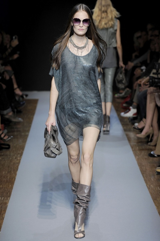 Costume National 10ĸDƬ
