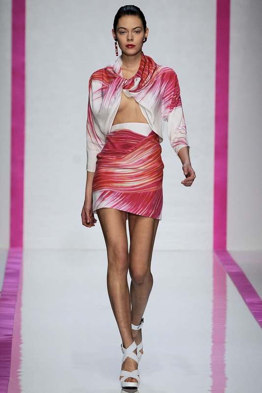 Emanuel ungaro 10ĸDƬ