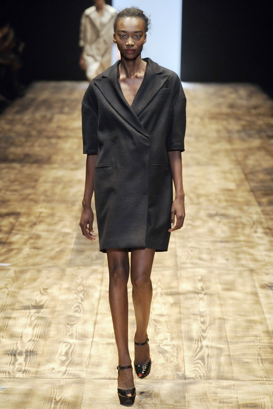 Giambattista Valli 10ĸDƬ
