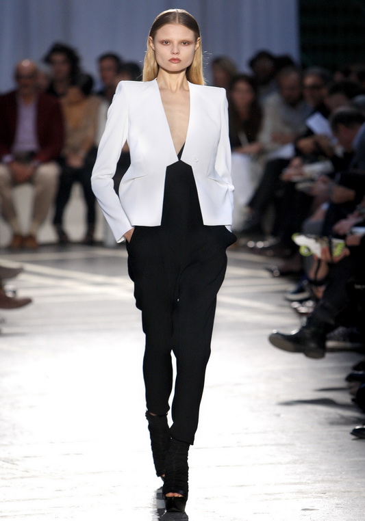Givenchy 10ĸDƬ
