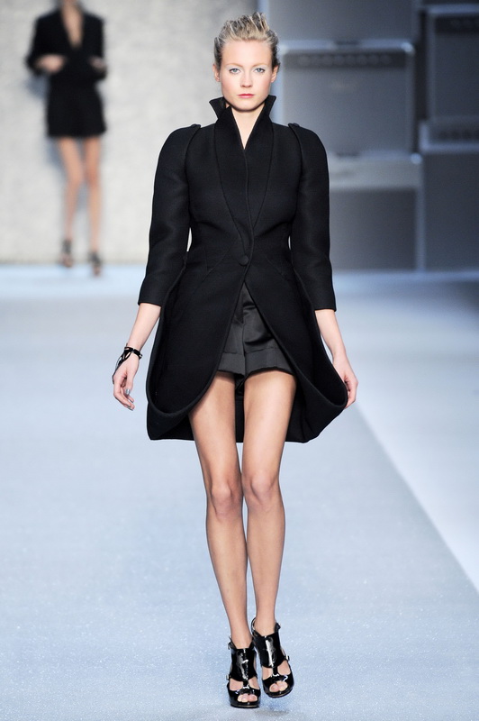 Karl Lagerfeld 10ĸDƬ