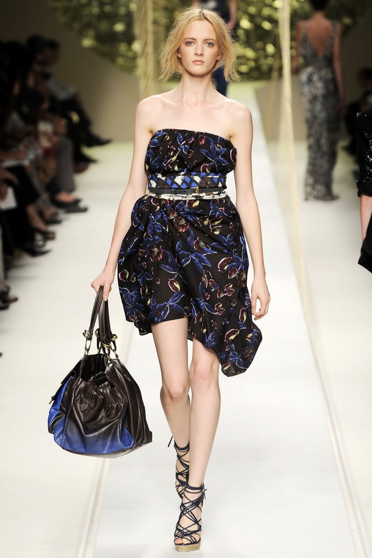 Kenzo 10ĸDƬ