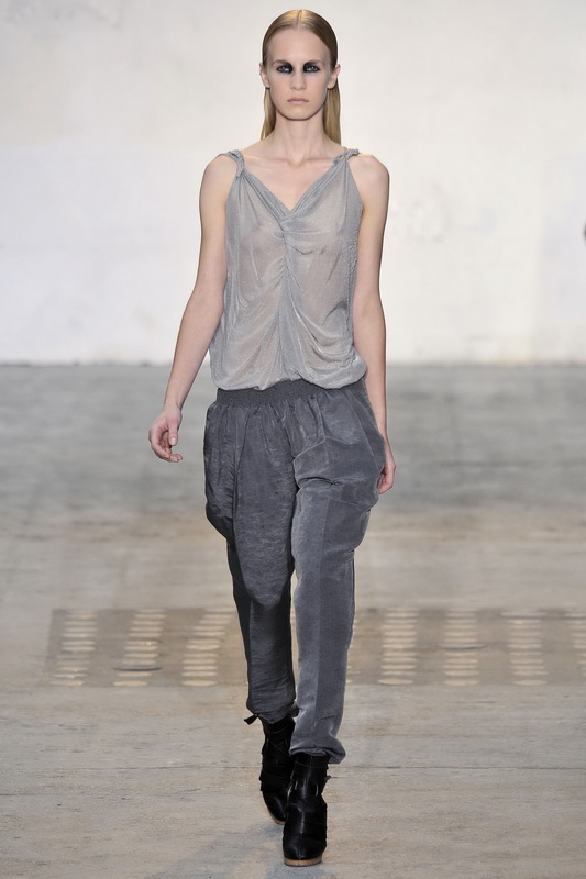 Kris Van Assche 10ĸDƬ
