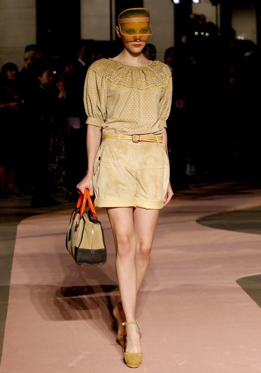 Loewe 10ĸDƬ