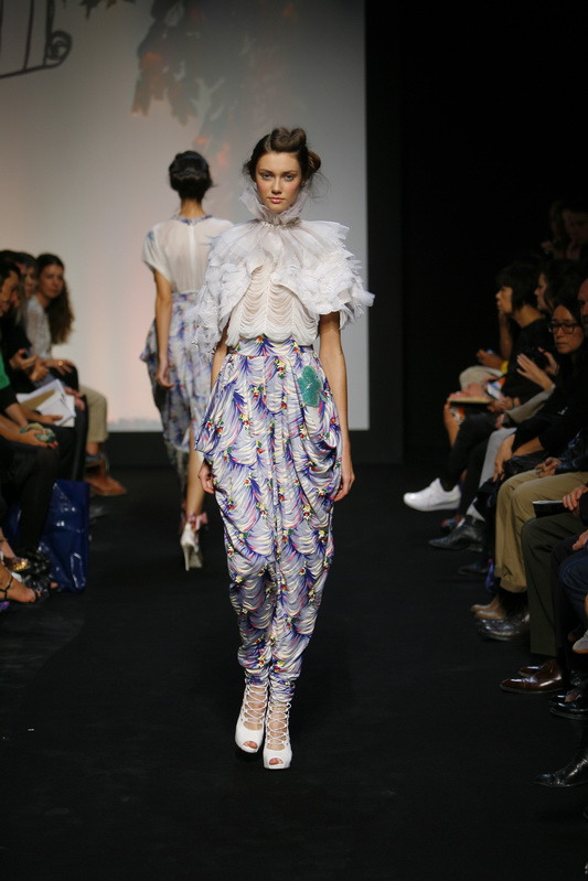 Tsumori Chisato 10ĸDƬ