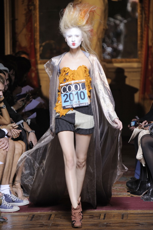 Vivienne Westwood 10ĸDƬ