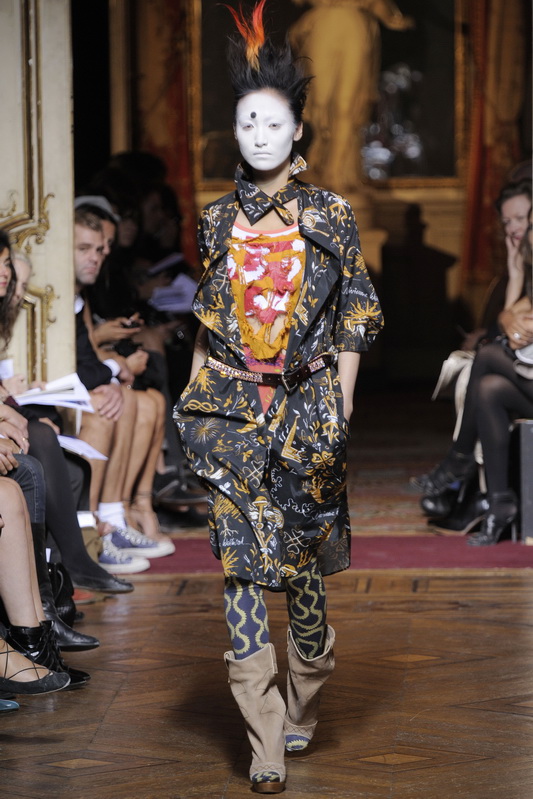 Vivienne Westwood 10ĸDƬ