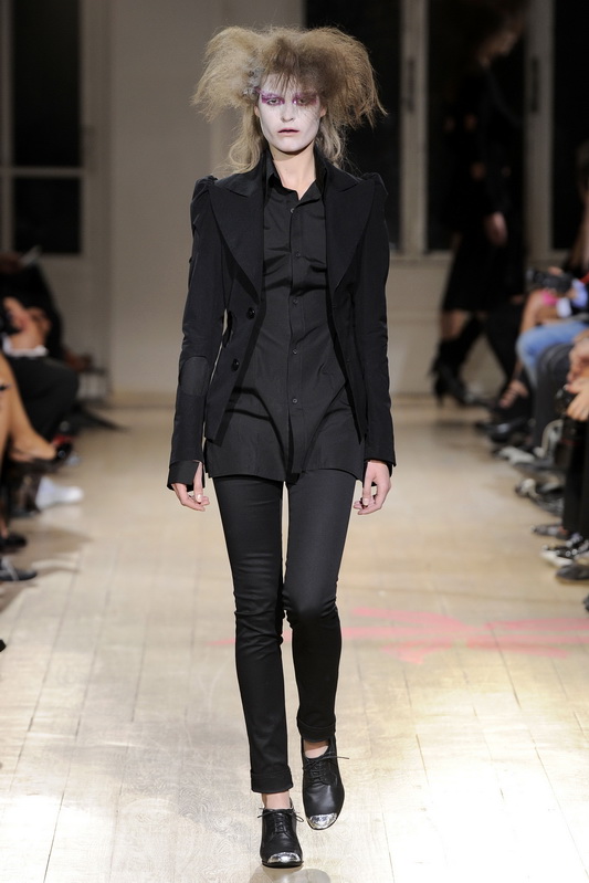 Yohji Yamamoto 10ĸDƬ
