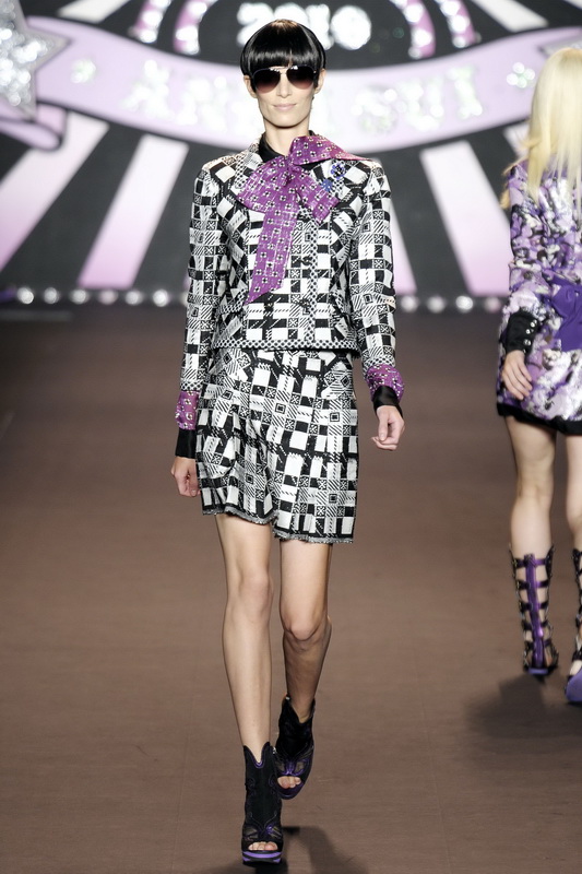 Anna Sui 10ĸDƬ