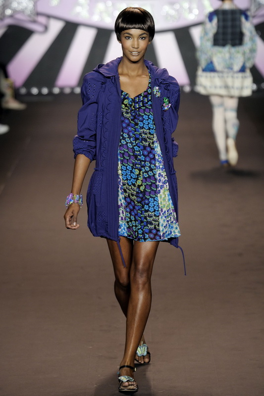 Anna Sui 10ĸDƬ