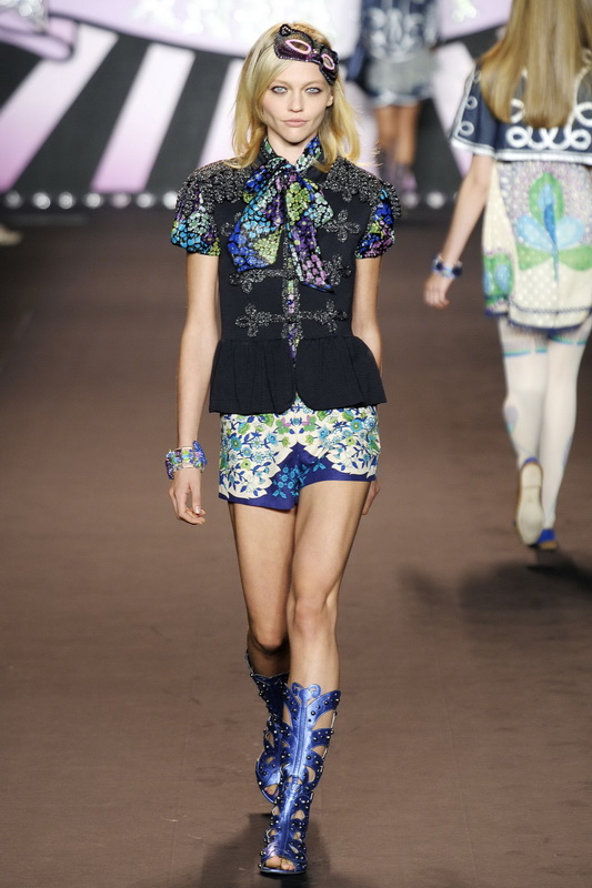 Anna Sui 10ĸDƬ