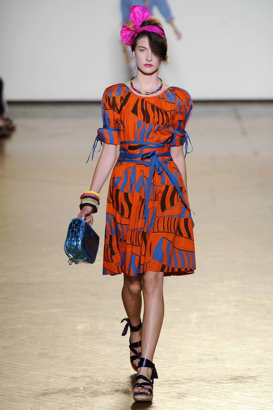 Marc by Marc Jacobs 10ĸDƬ