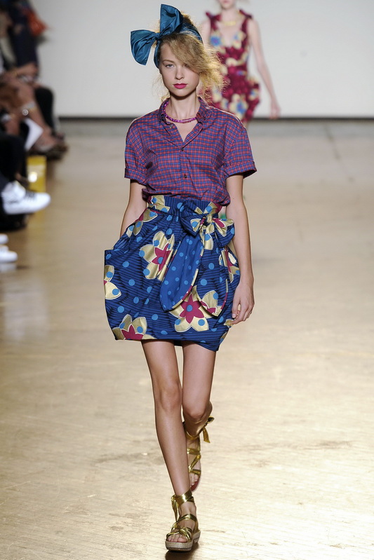 Marc by Marc Jacobs 10ĸDƬ