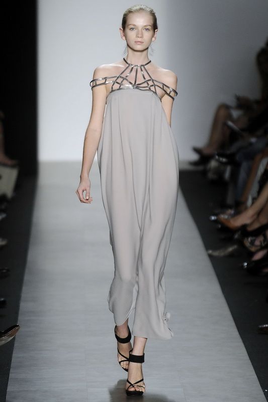 Max Azria Collection 10ĸDƬ