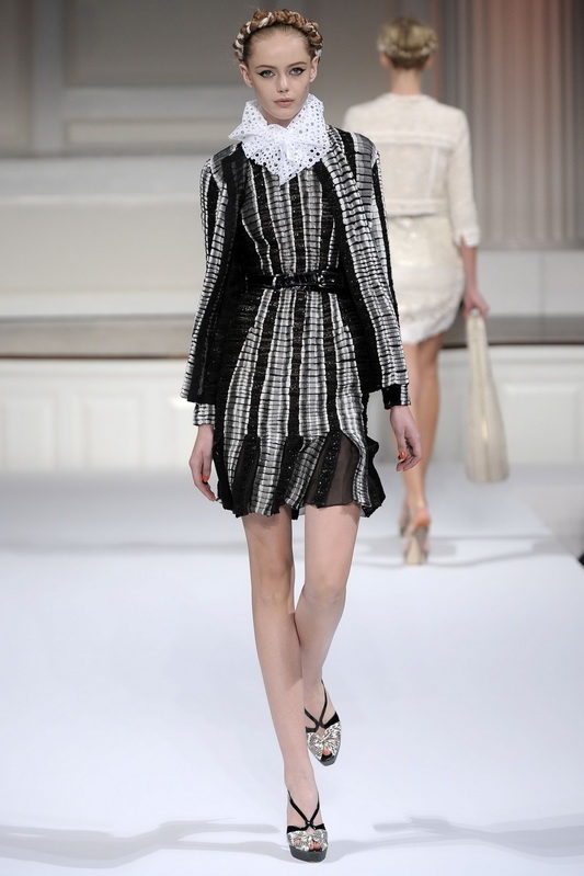 Oscar De La Renta 10ĸDƬ