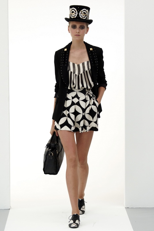 Temperley London 10ĸDƬ