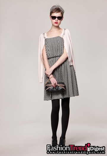 Moschino Cheap & Chic 10秋冬