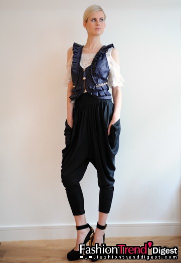 Temperley London 10ﶬDƬ
