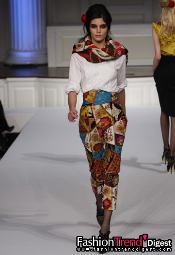 Oscar de la Renta 10ﶬDƬ