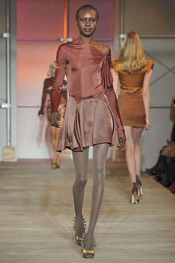 Zac posen 10ﶬDƬ
