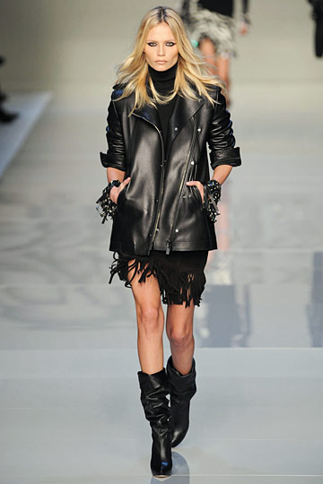 Blumarine 10ﶬDƬ
