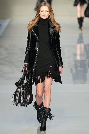 Blumarine 10ﶬDƬ