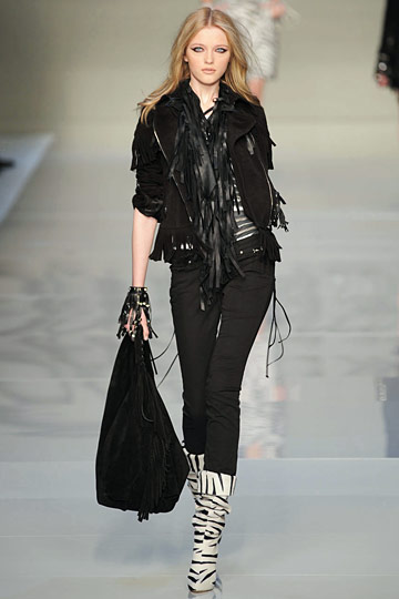 Blumarine 10ﶬDƬ