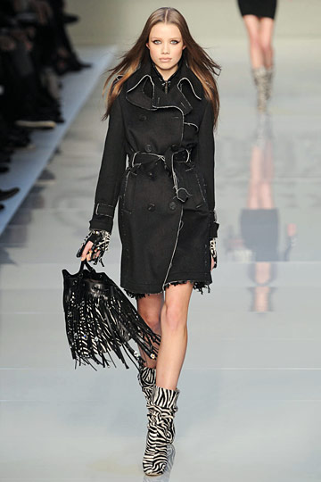 Blumarine 10ﶬDƬ