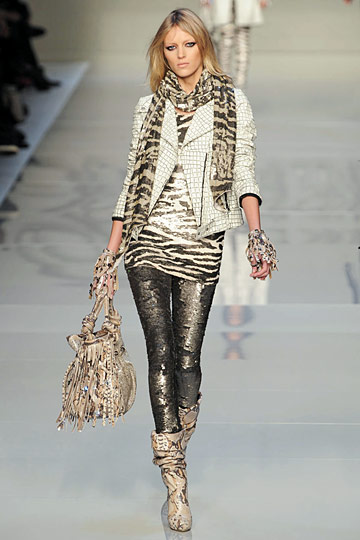 Blumarine 10ﶬDƬ
