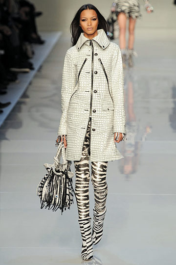 Blumarine 10ﶬDƬ