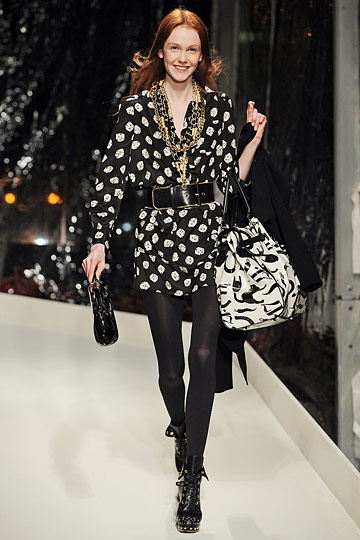 Moschino - Cheap & Chic 10ﶬDƬ