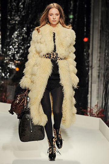 Moschino - Cheap & Chic 10ﶬDƬ